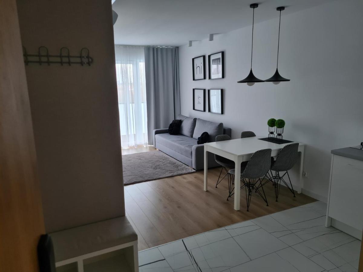 Apartamenty Kasprowicza 20A Klimatyzacja Basen Fintess Sauny Parking Bawialnia Zmywarkataras Wysoki Standard W Pelni Wyposazony Kolobrzeg Luaran gambar