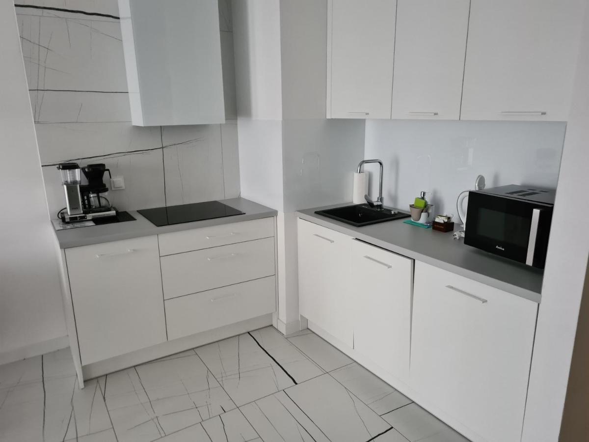 Apartamenty Kasprowicza 20A Klimatyzacja Basen Fintess Sauny Parking Bawialnia Zmywarkataras Wysoki Standard W Pelni Wyposazony Kolobrzeg Luaran gambar