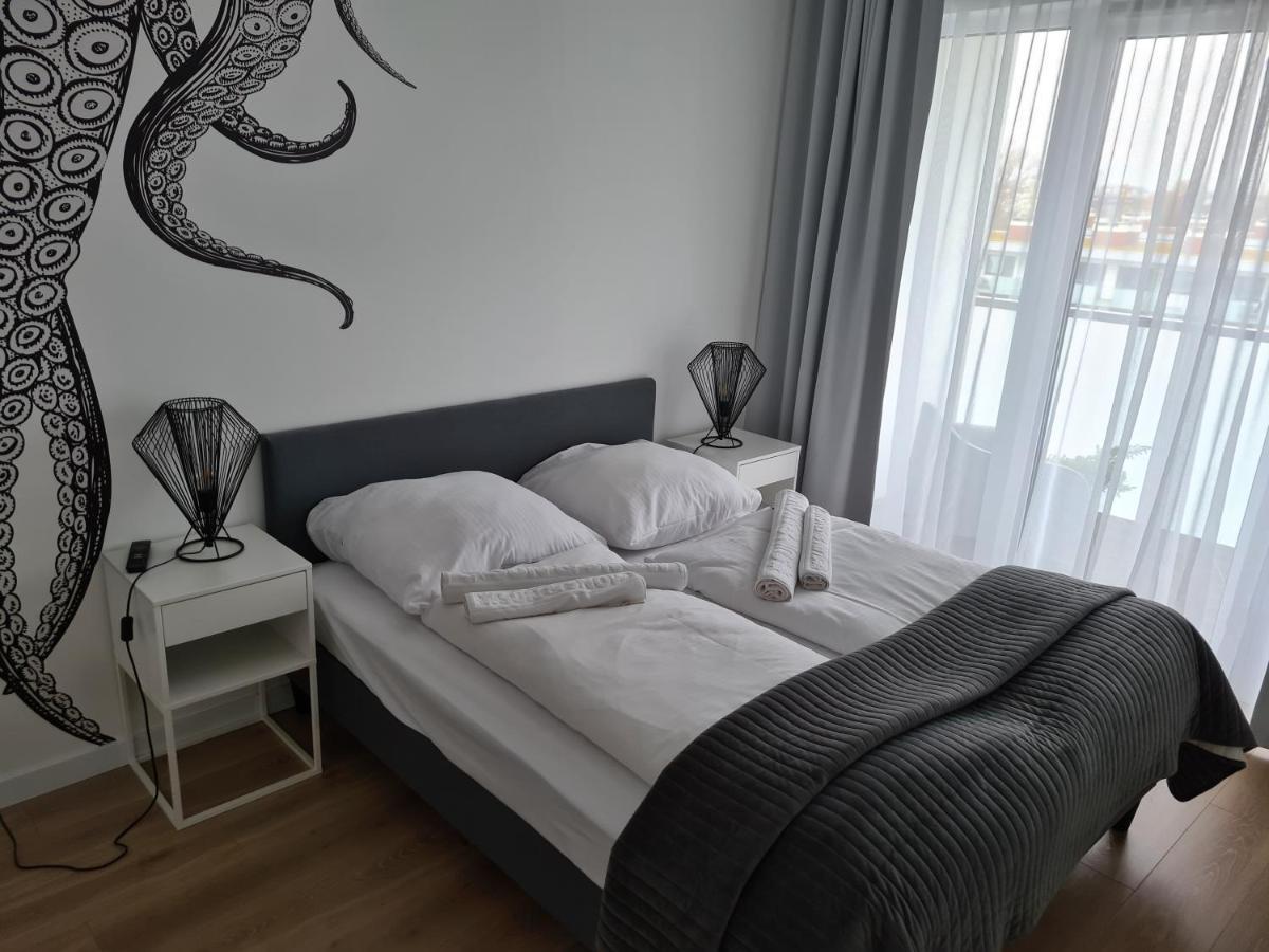 Apartamenty Kasprowicza 20A Klimatyzacja Basen Fintess Sauny Parking Bawialnia Zmywarkataras Wysoki Standard W Pelni Wyposazony Kolobrzeg Luaran gambar